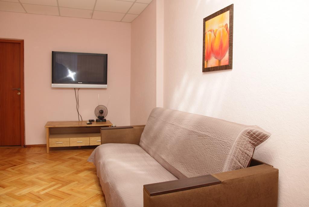 Apartments On Moskovskaja Ντνιπροπετρόφσκ Εξωτερικό φωτογραφία